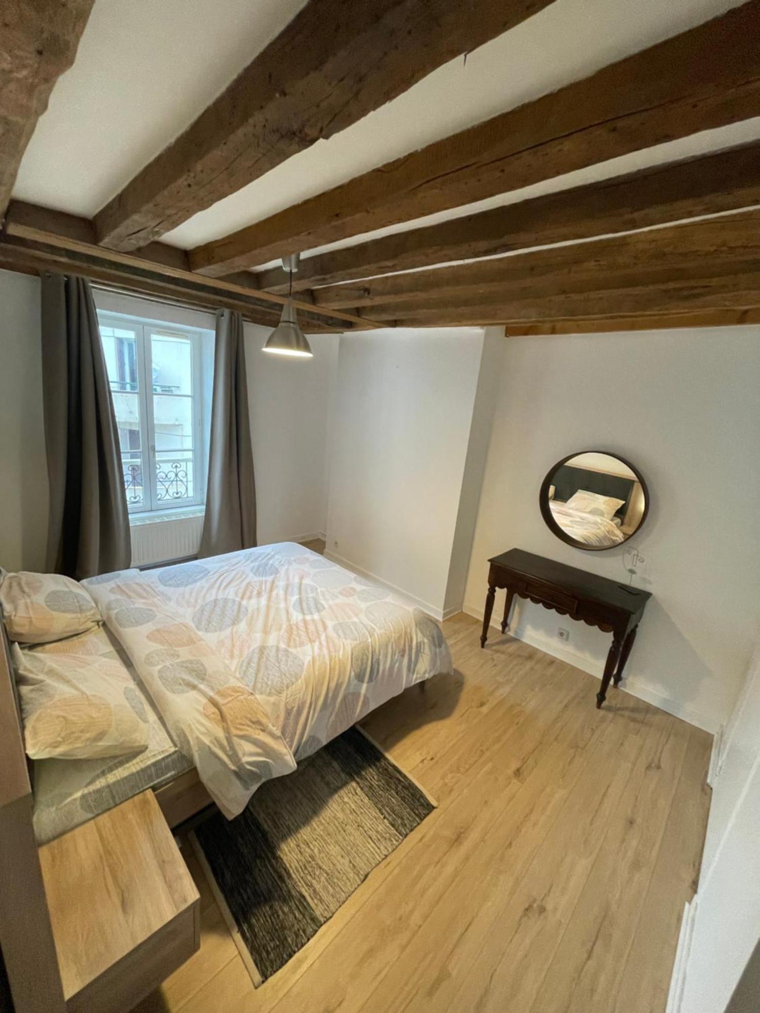 Charmant Appartement Orleans ! Екстериор снимка